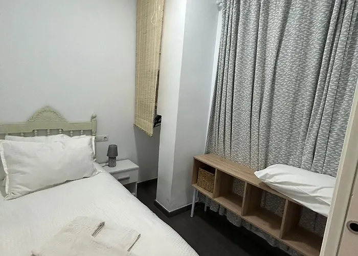 At Osario 12 Con Parking Bajo Disponibilidad アパート コルドバ