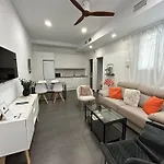 At Osario 12 Con Parking Bajo Disponibilidad דירה