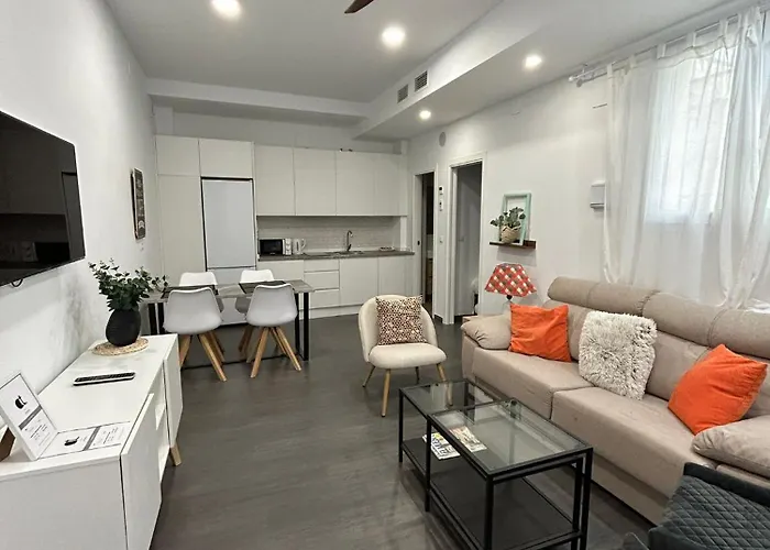 At Osario 12 Con Parking Bajo Disponibilidad 公寓